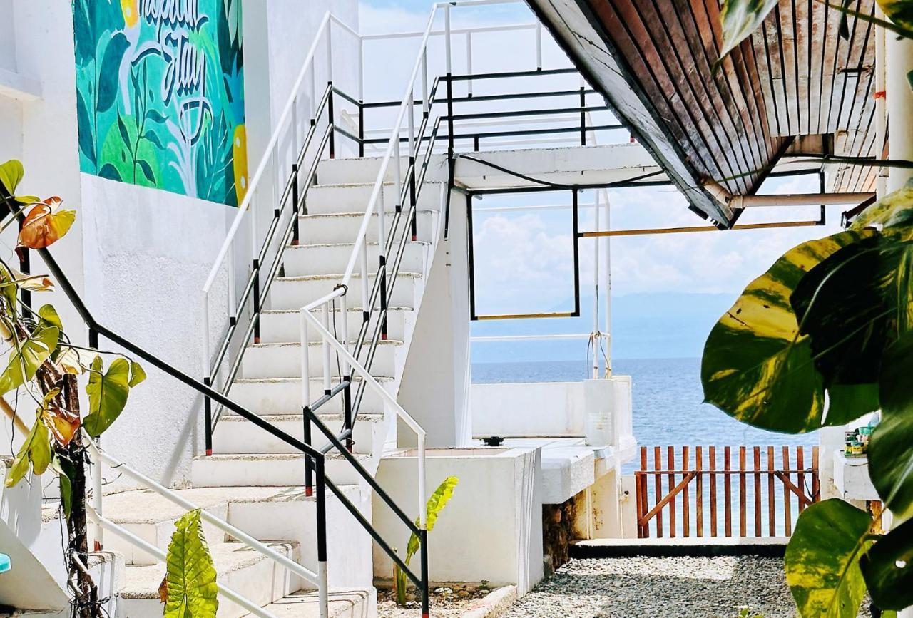 Moana Beach House Moalboal Extérieur photo