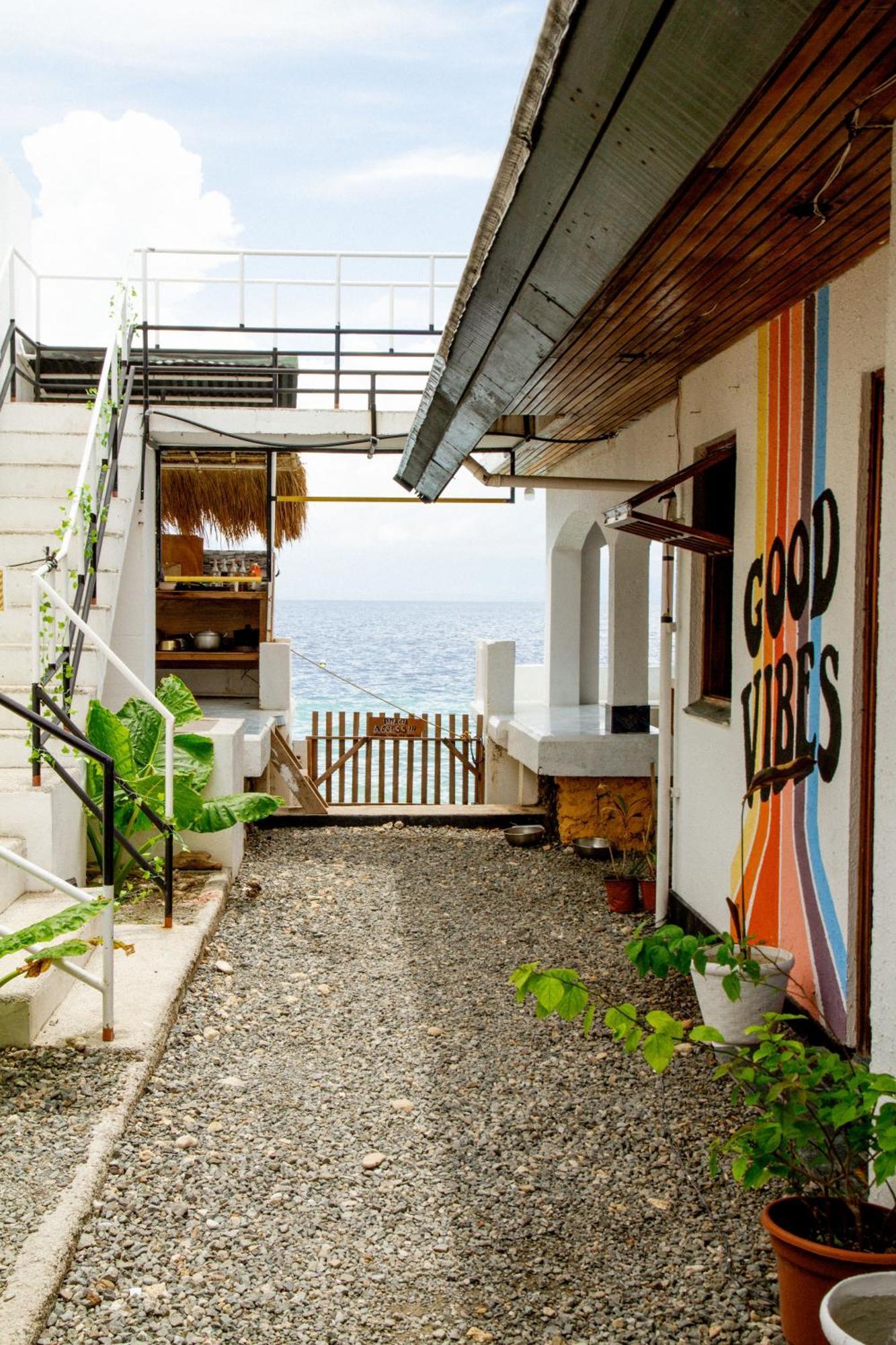 Moana Beach House Moalboal Extérieur photo